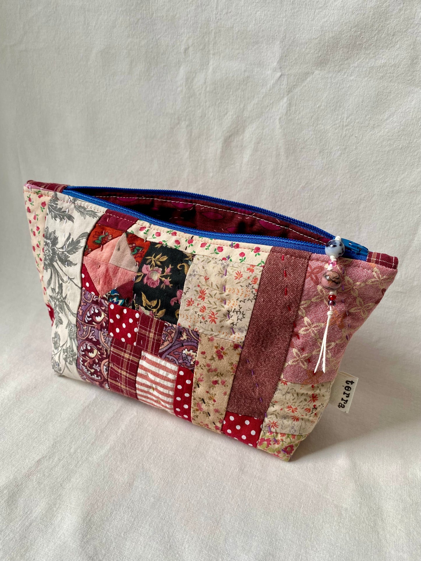 Bacchus Pouch