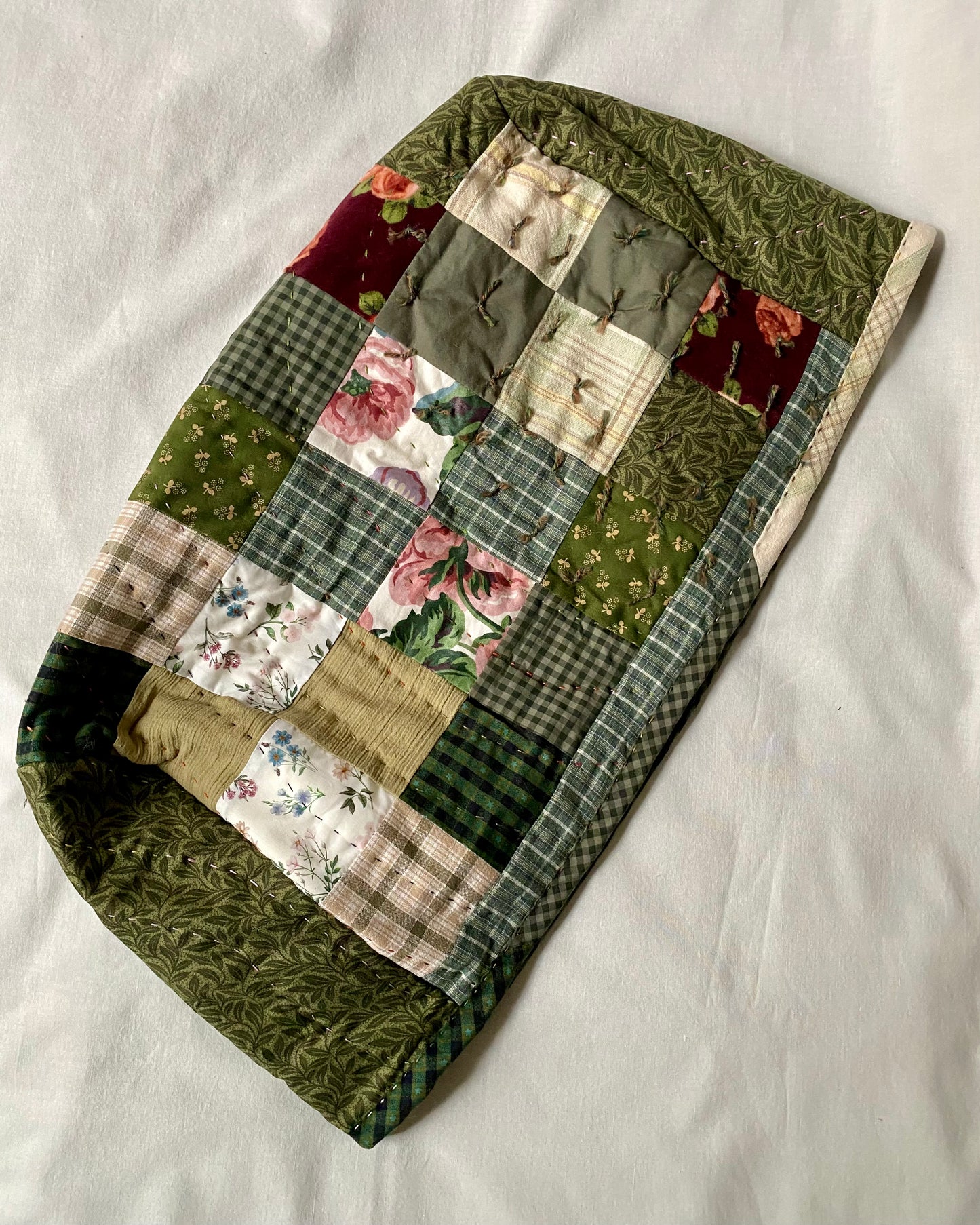 Hedge Witch Quilted Sewing Machine Cover