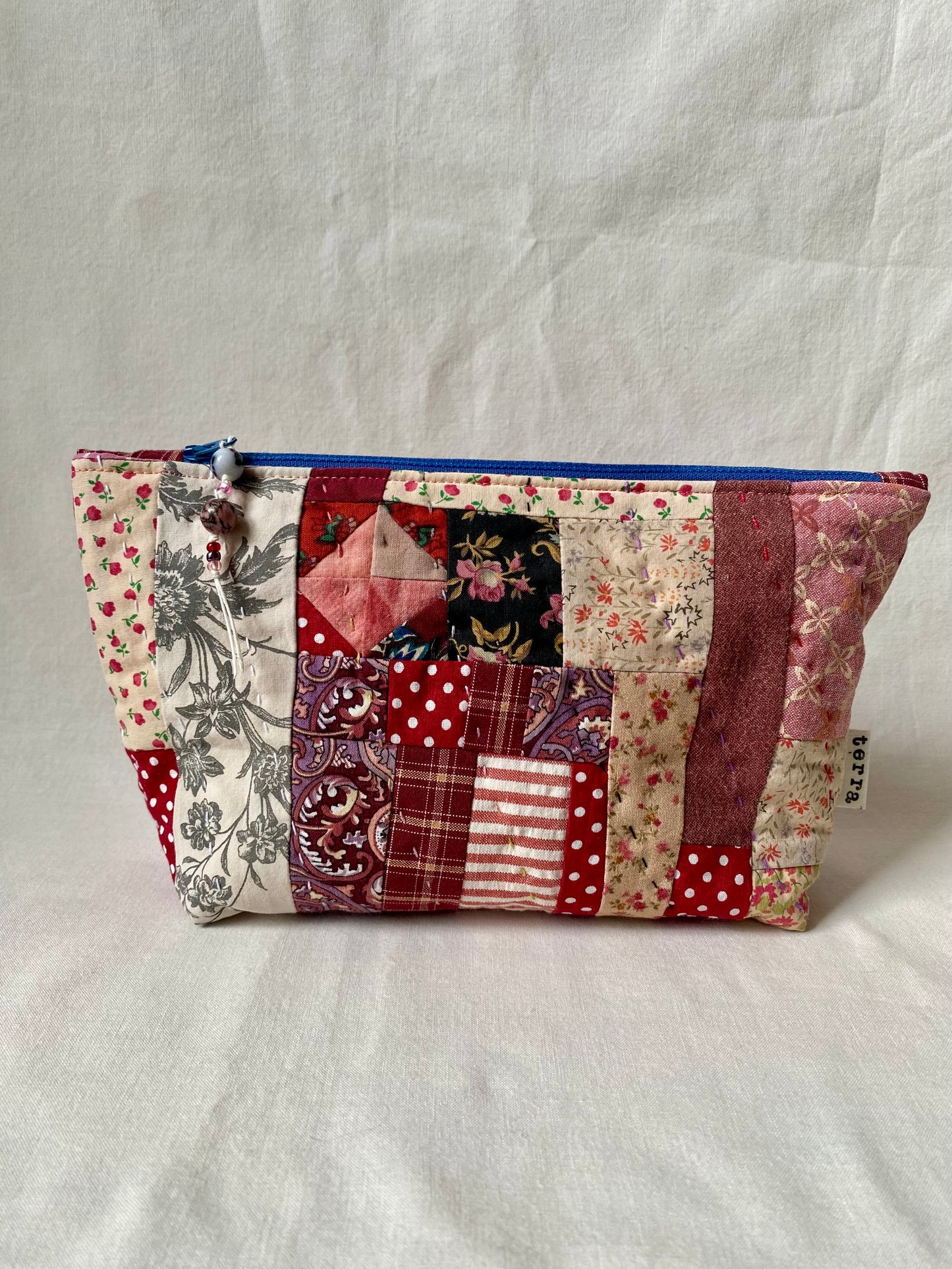 Bacchus Pouch