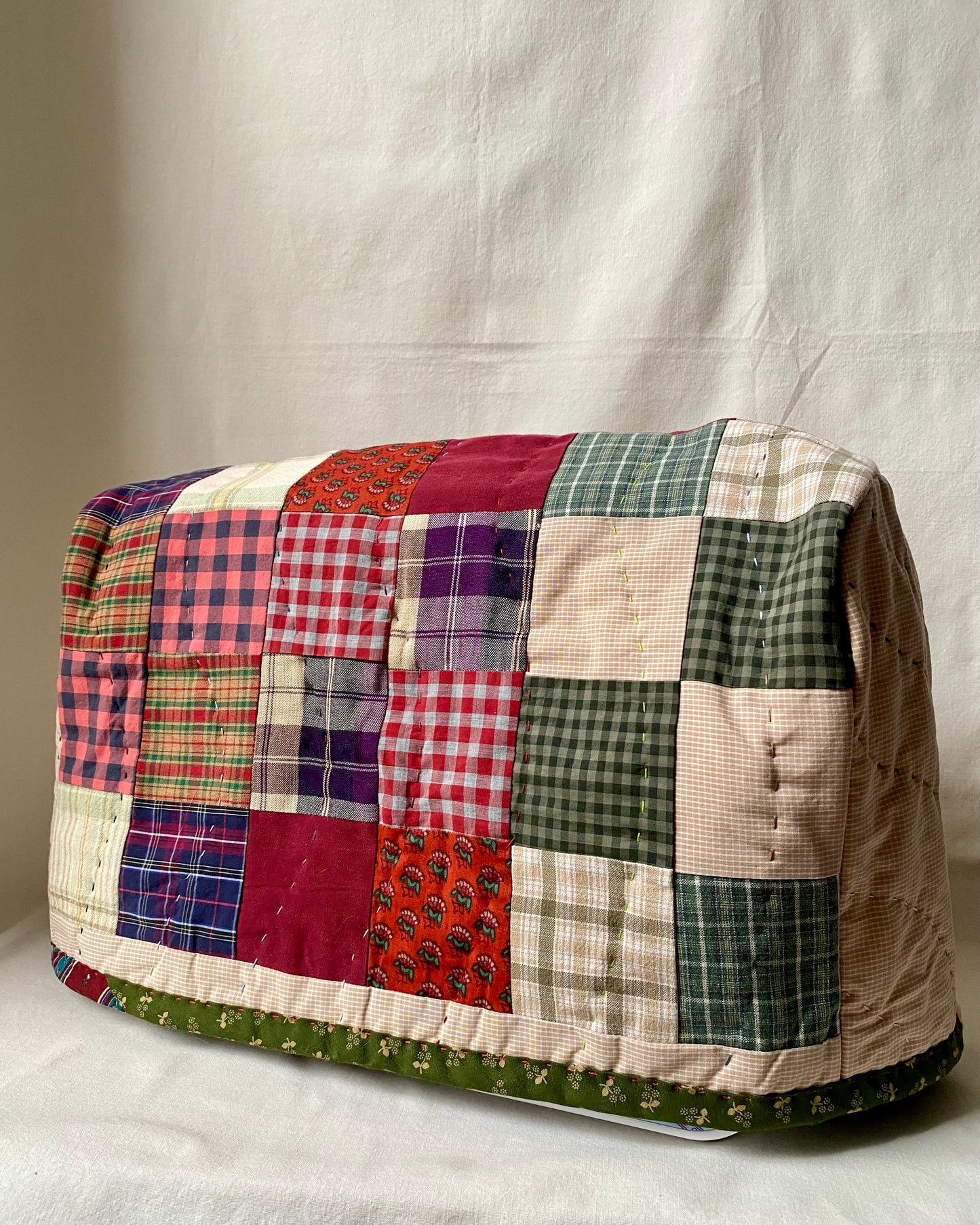 Apple Crumble Quilted Sewing Machine Cover